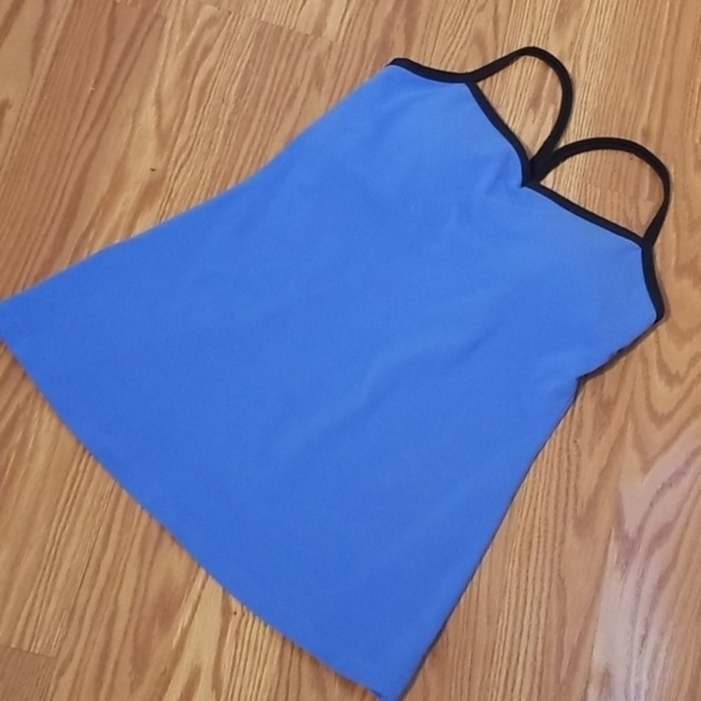 Lucy workout top‎ small